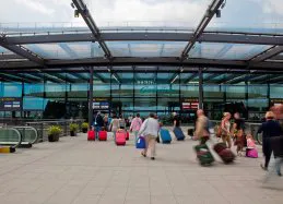 Gatwick Airport Transfers Service in Bexhill On Sea - Bexhill On Sea Airport transfers